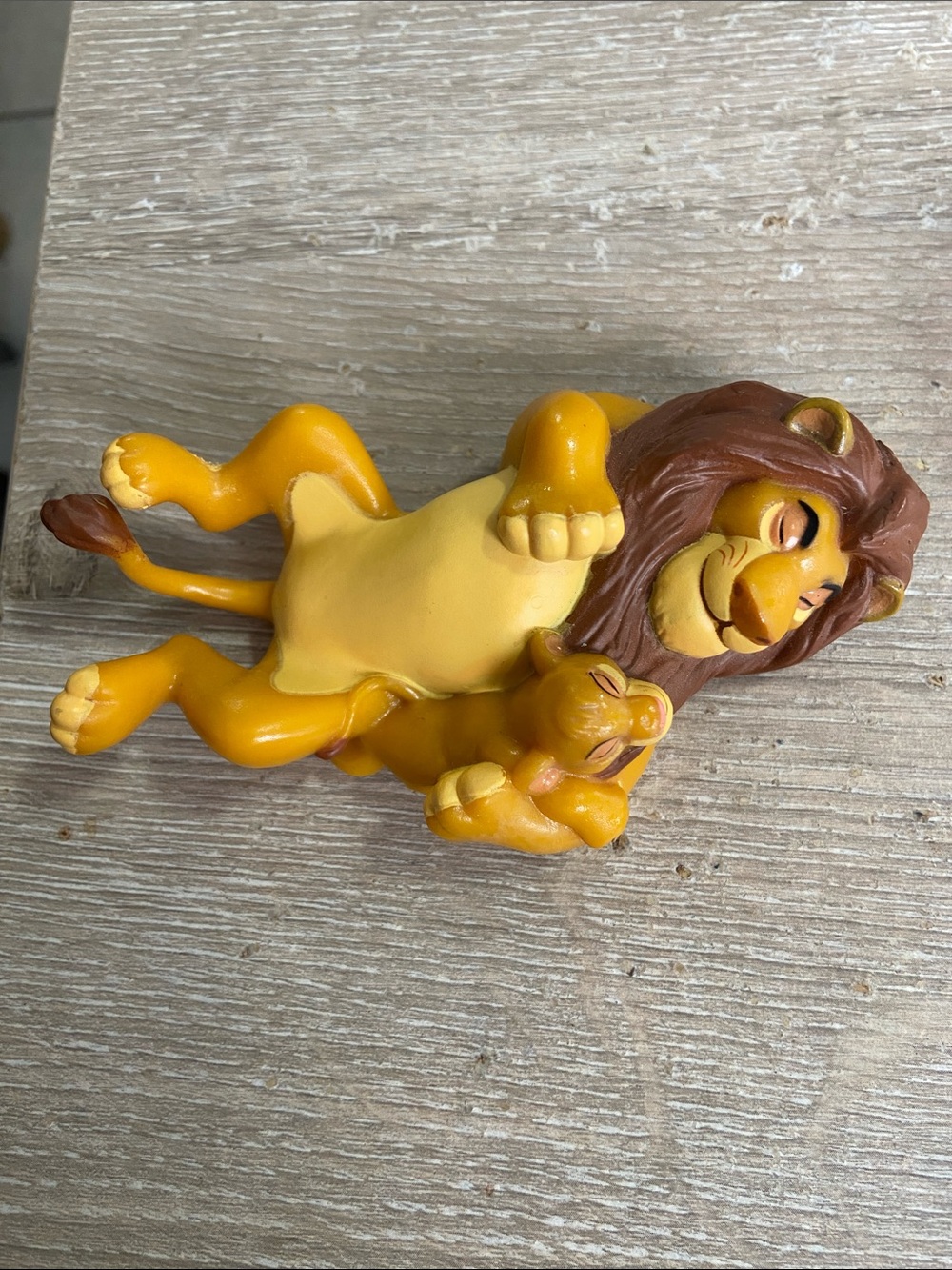 Vintage Disney Lion King MUFASA & SIMBA PVC Figure Laying Down Cuddling